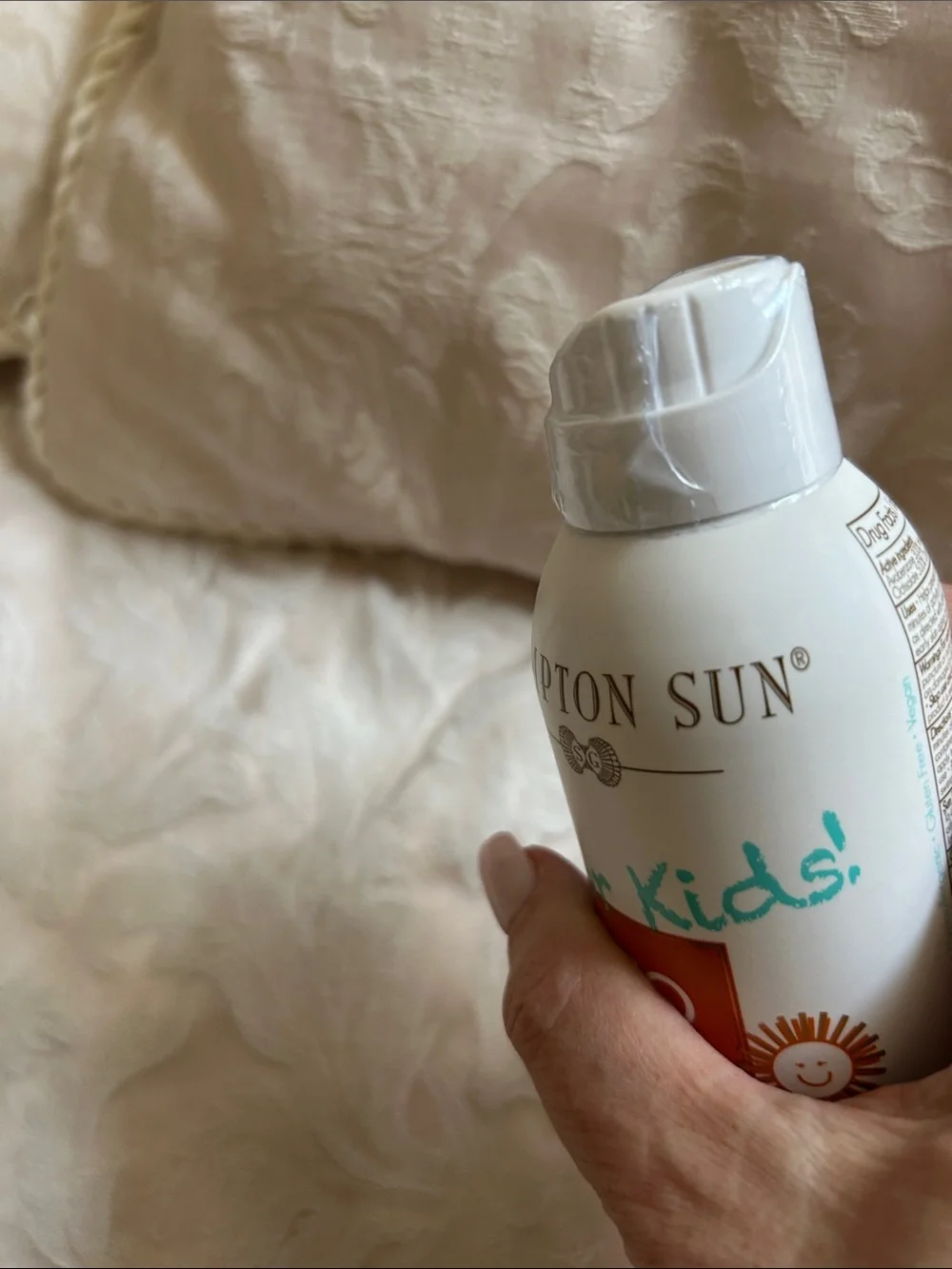 Hampton Sun For Kids SPF 70 Continuous Mist Sunscreen 5 oz Sealed